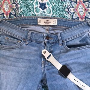 Hollister light wash jean
